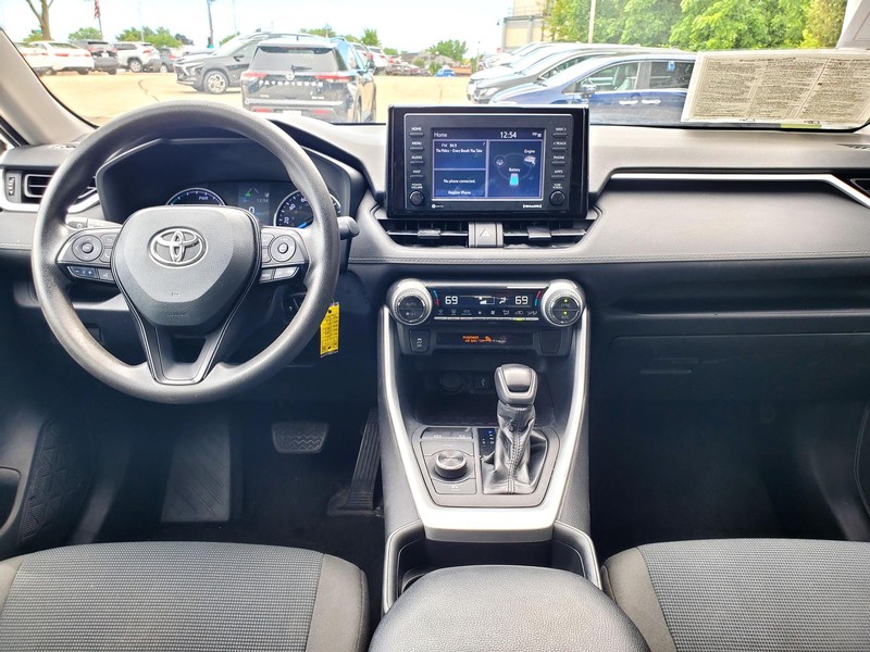 Toyota RAV4 Vehicle Image 08