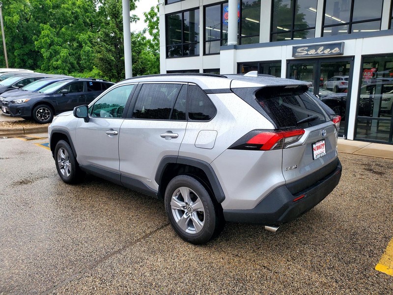 Toyota RAV4 Vehicle Image 07
