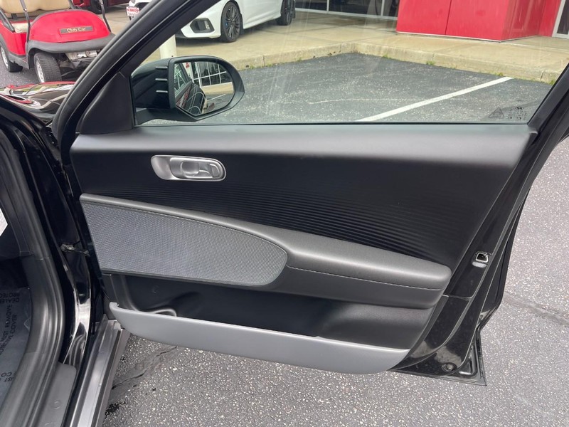 Hyundai IONIQ 6 Vehicle Image 08