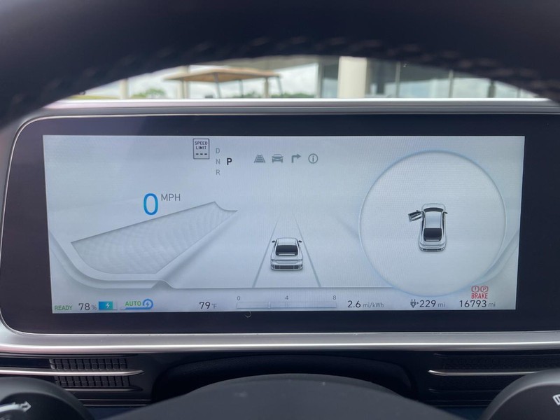 Hyundai IONIQ 6 Vehicle Image 25