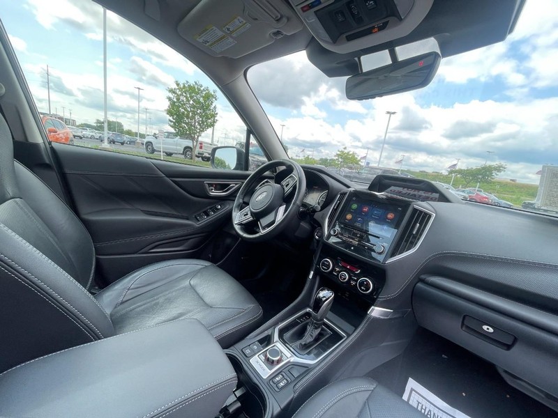 Subaru Forester Vehicle Image 11
