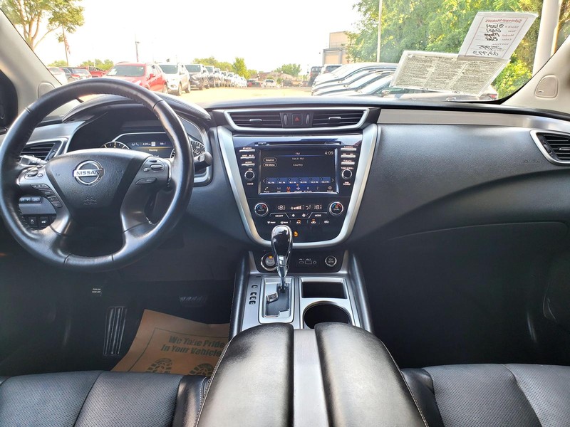 Nissan Murano Vehicle Image 08