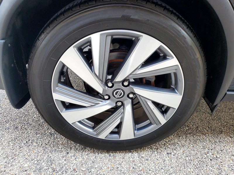 Nissan Murano Vehicle Image 18