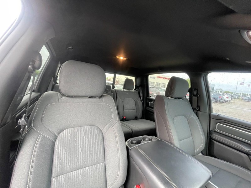Ram 1500 Vehicle Image 04