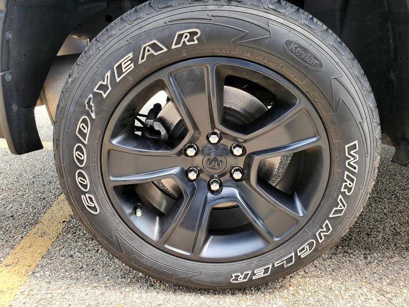 Ram 1500 Vehicle Image 16
