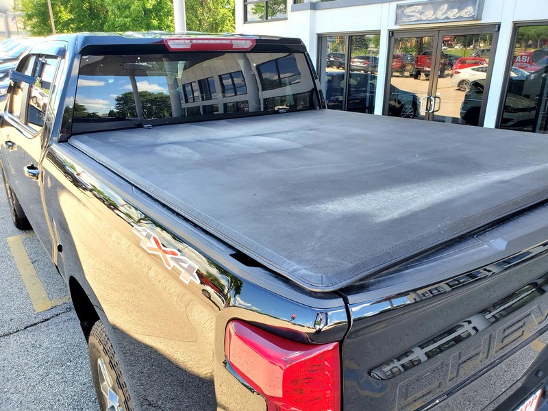 Chevrolet Silverado 1500 Vehicle Image 16
