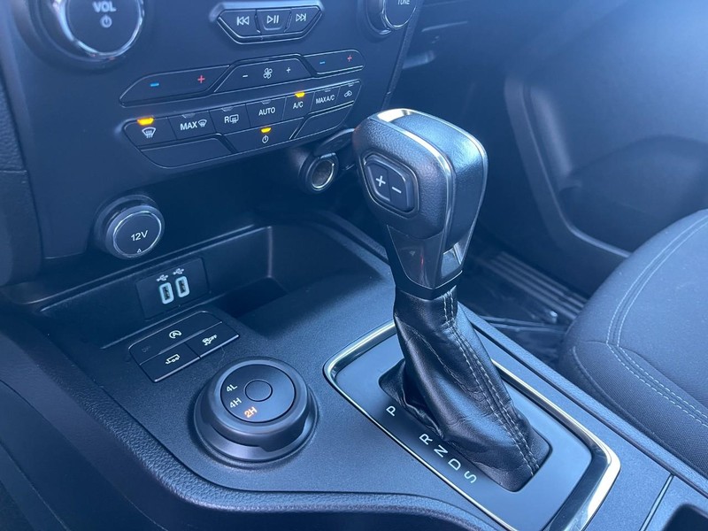 Ford Ranger Vehicle Image 26