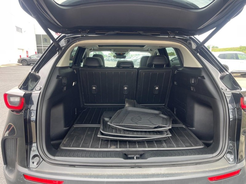 Mazda CX-50 Vehicle Image 10