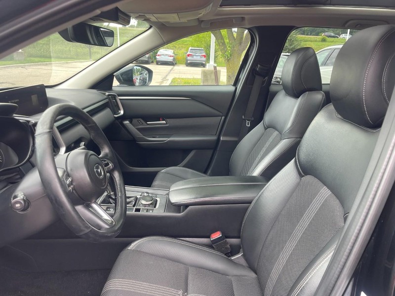 Mazda CX-50 Vehicle Image 12