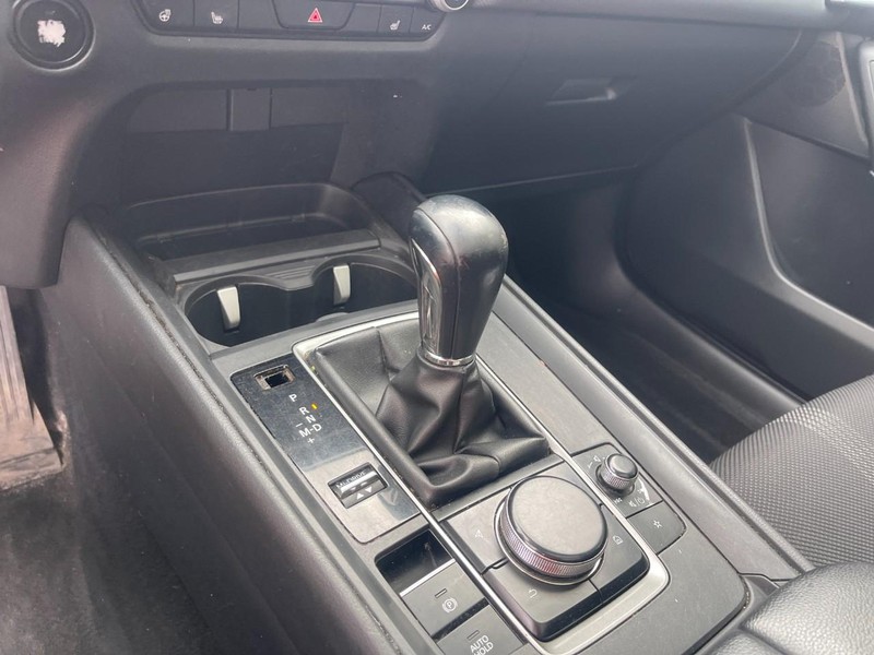 Mazda CX-50 Vehicle Image 16