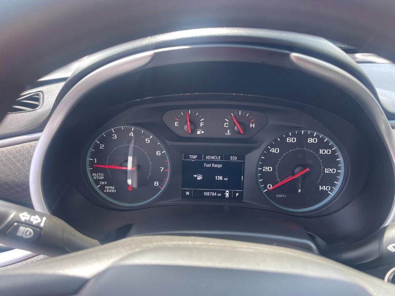 Chevrolet Malibu Vehicle Image 15