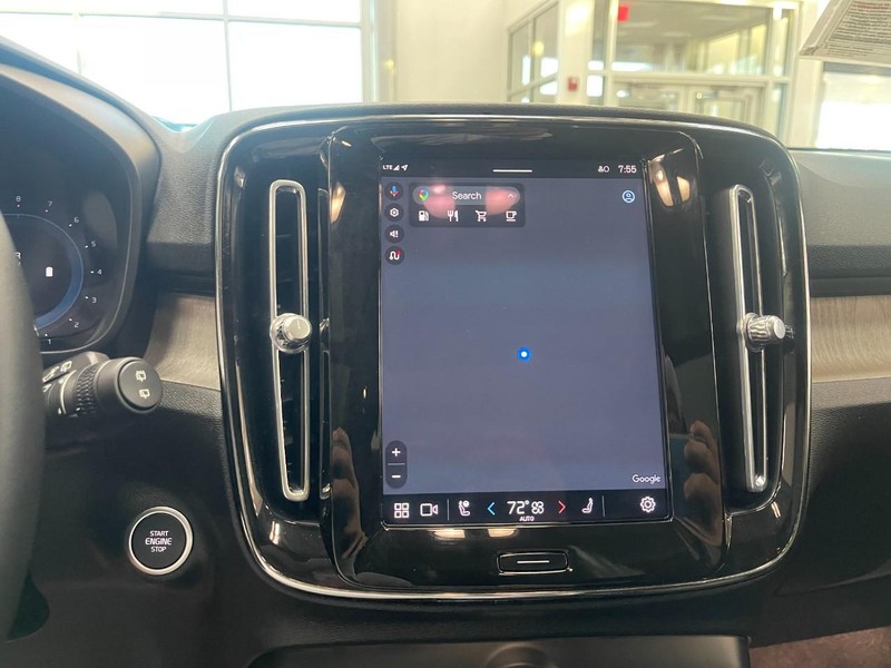 Volvo XC40 Vehicle Image 23