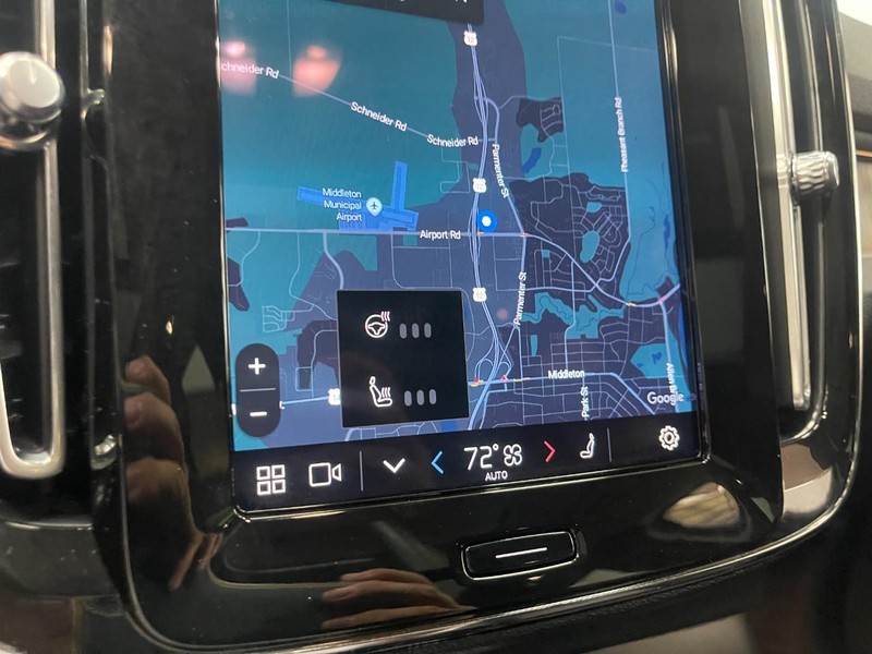 Volvo XC40 Vehicle Image 26