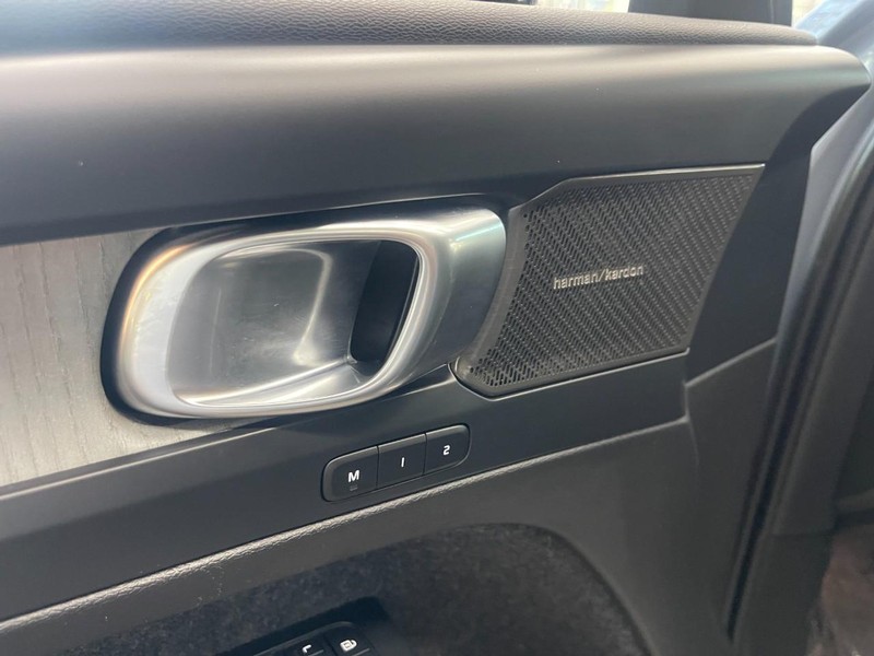 Volvo XC40 Vehicle Image 29