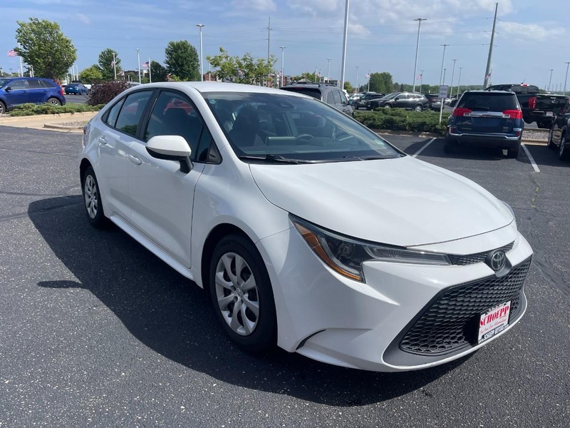 Toyota Corolla Vehicle Image 02