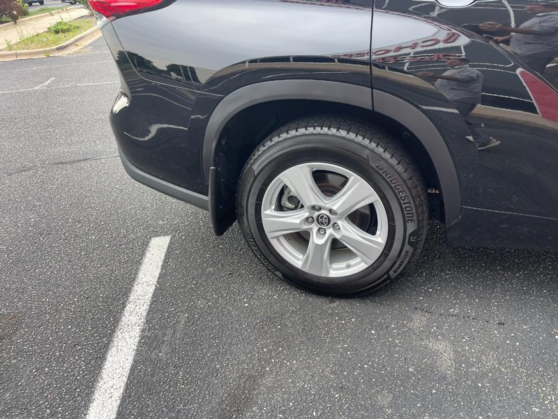 Toyota Highlander Vehicle Image 08