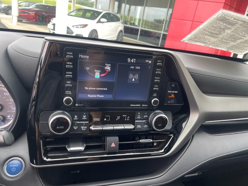 Toyota Highlander Vehicle Image 25