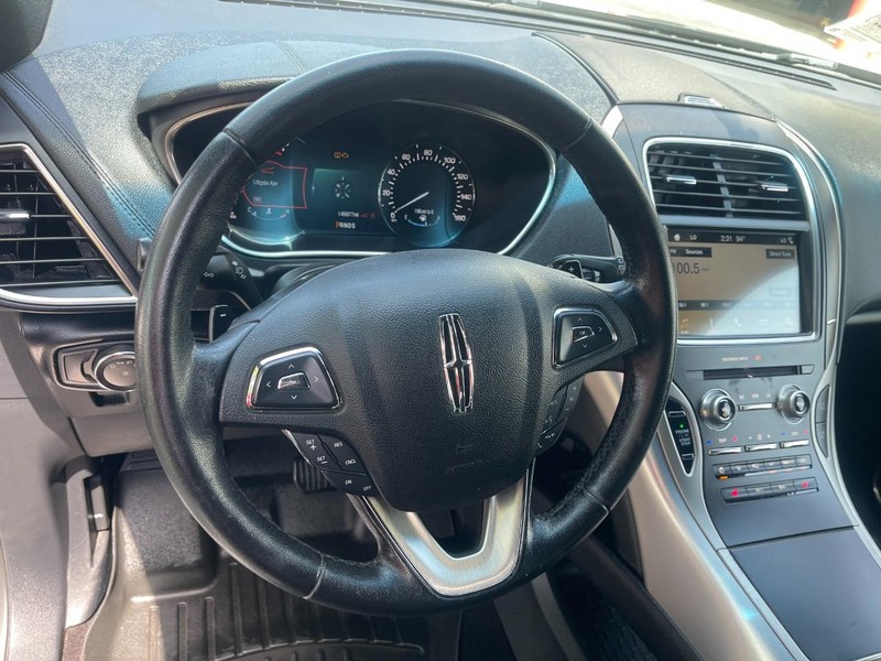 Lincoln MKX Vehicle Image 20