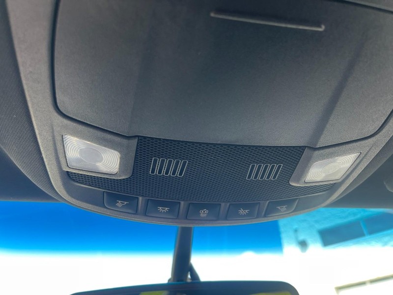 Lincoln MKX Vehicle Image 27