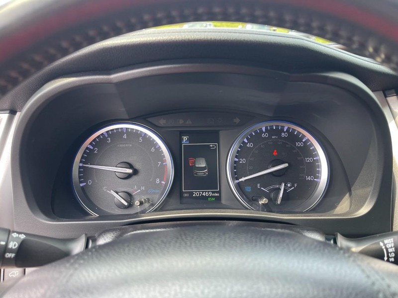 Toyota Highlander Vehicle Image 23