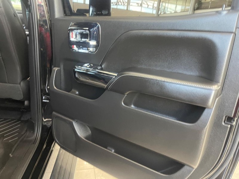 GMC Sierra 1500 Vehicle Image 15