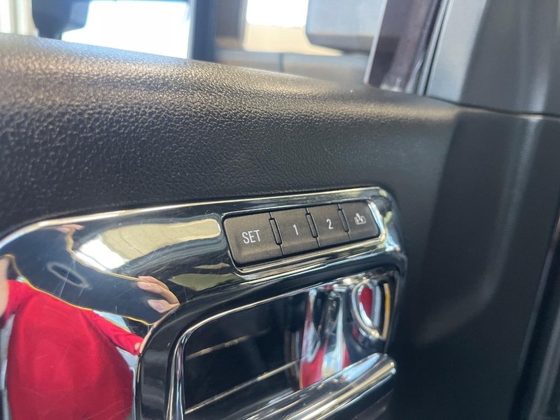 GMC Sierra 1500 Vehicle Image 22