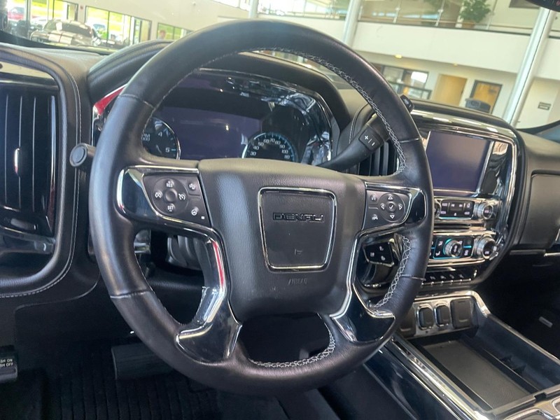 GMC Sierra 1500 Vehicle Image 25