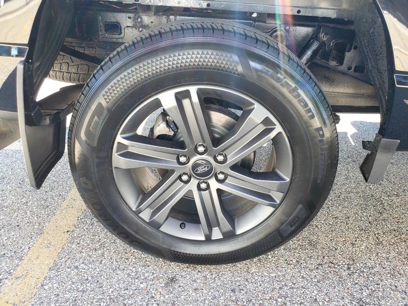 Ford F-150 Vehicle Image 18