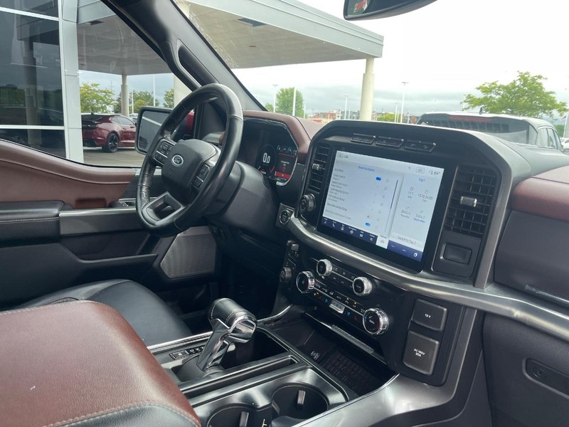 Ford F-150 Vehicle Image 02