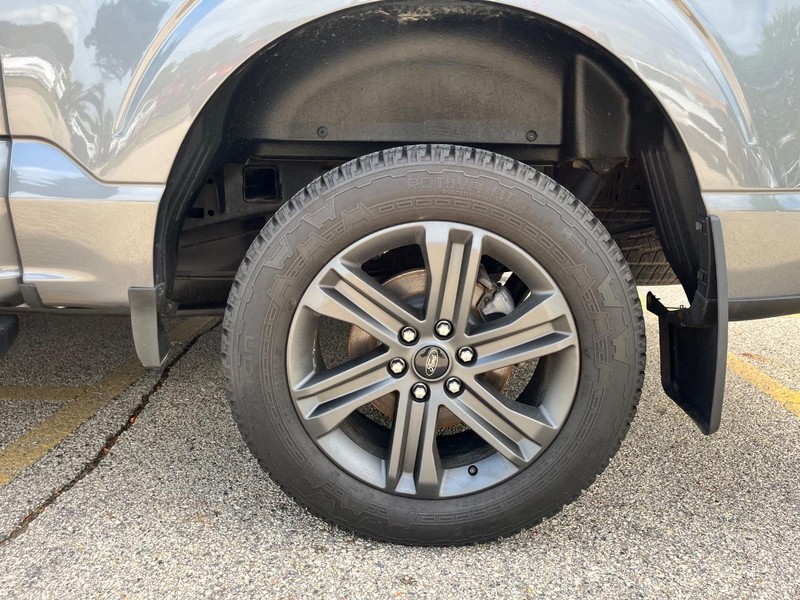 Ford F-150 Vehicle Image 15