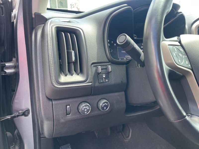 GMC Canyon Vehicle Image 20