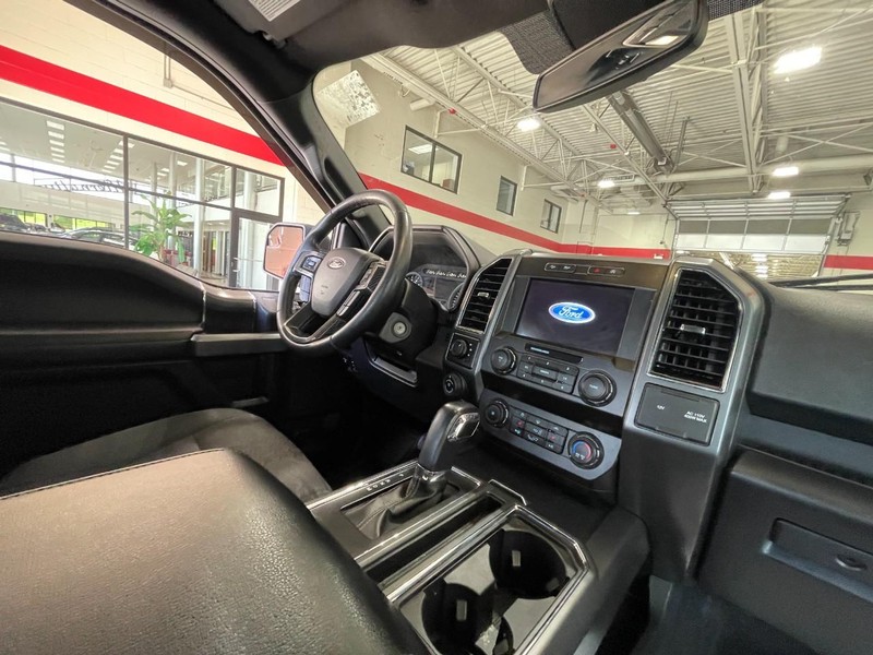Ford F-150 Vehicle Image 05