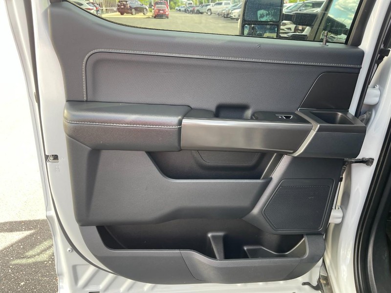 Ford F-150 Vehicle Image 16