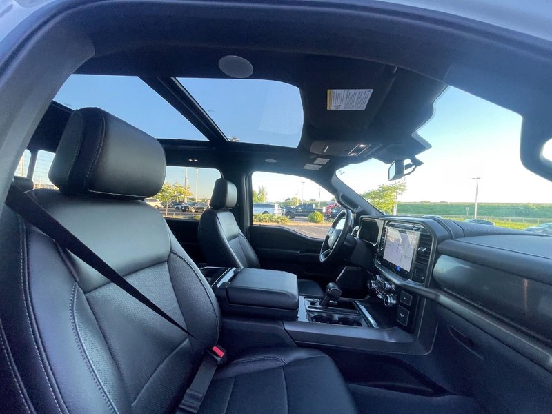 Ford F-150 Vehicle Image 11