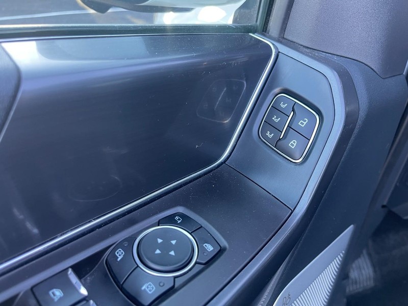 Ford F-150 Vehicle Image 25