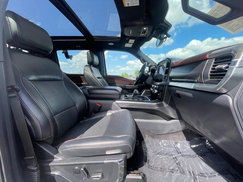 Ford F-150 Vehicle Image 12