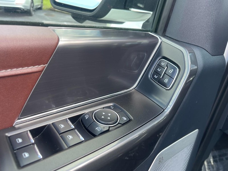 Ford F-150 Vehicle Image 23