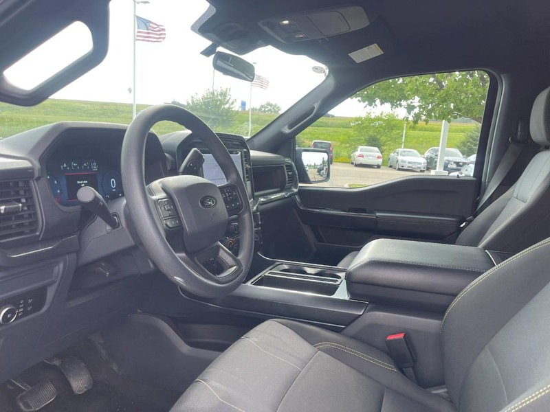 Ford F-150 Vehicle Image 16