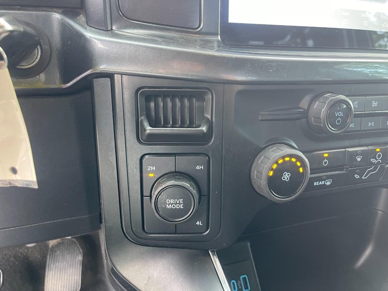 Ford F-150 Vehicle Image 25