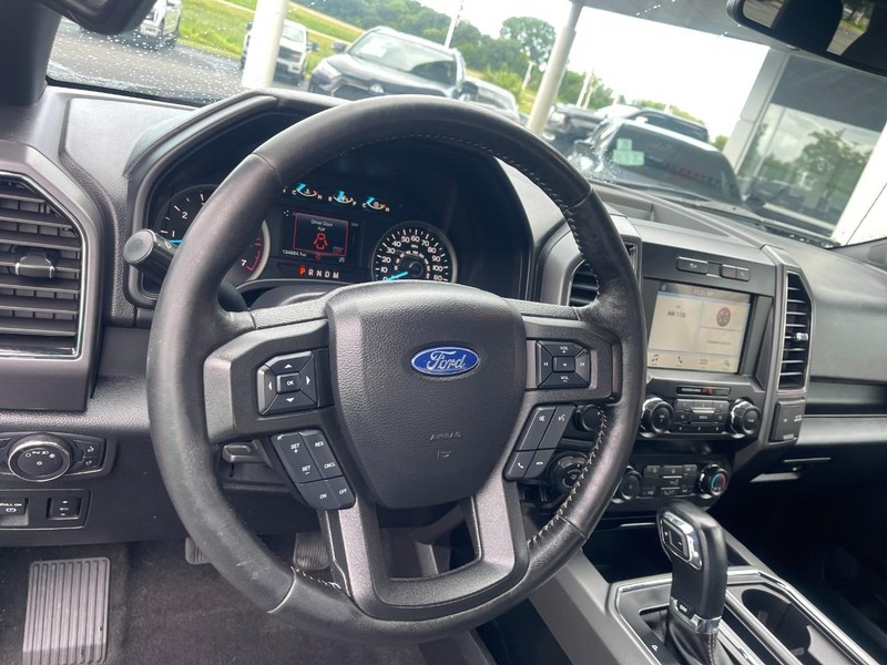 Ford F-150 Vehicle Image 13