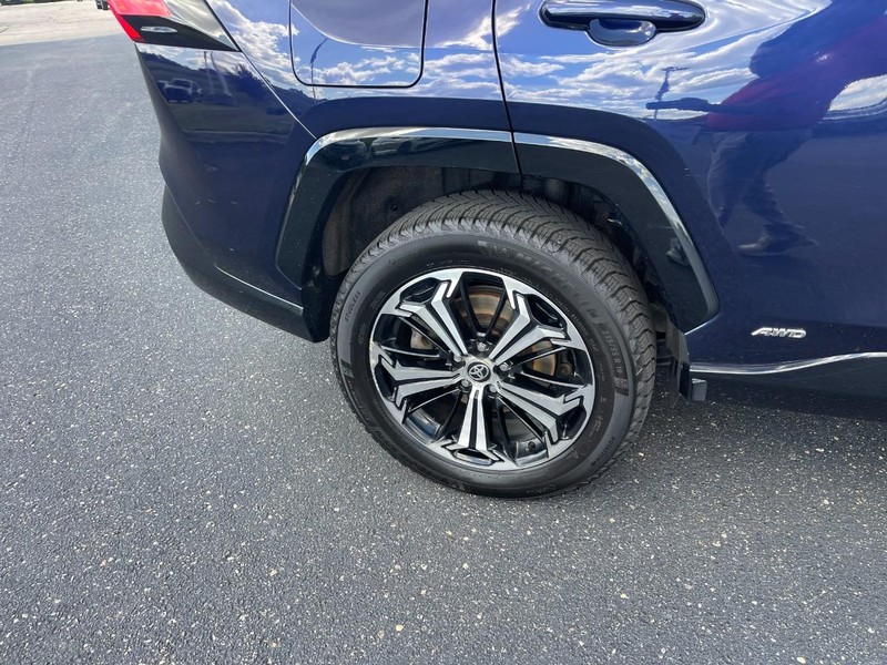 Toyota RAV4 Prime Vehicle Image 08