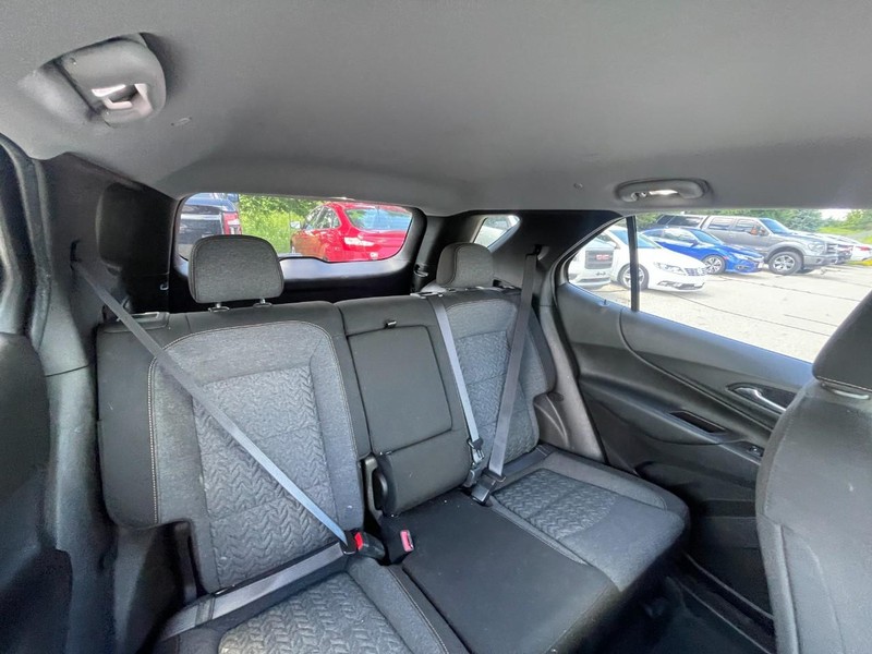 Chevrolet Equinox Vehicle Image 05