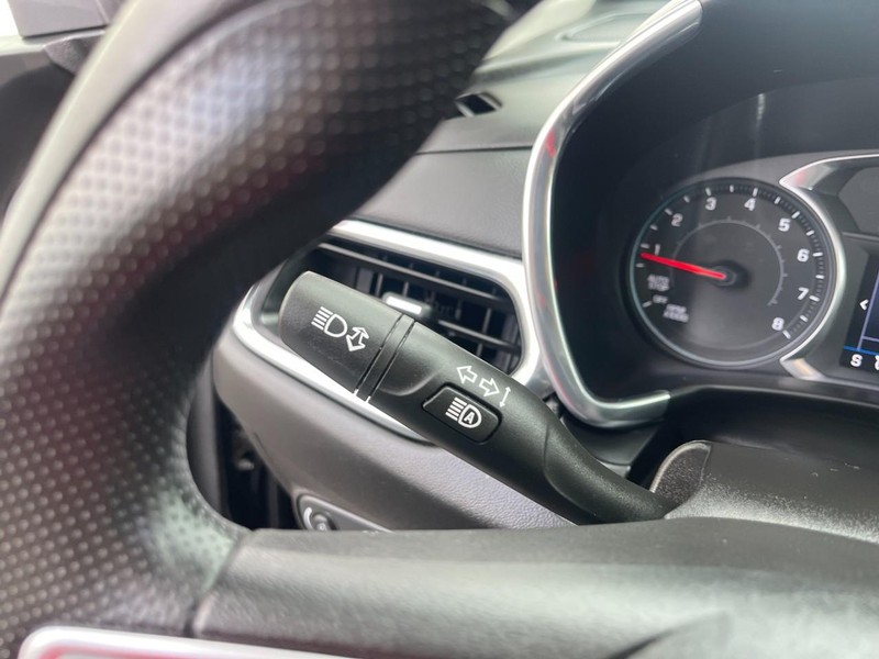 Chevrolet Equinox Vehicle Image 24