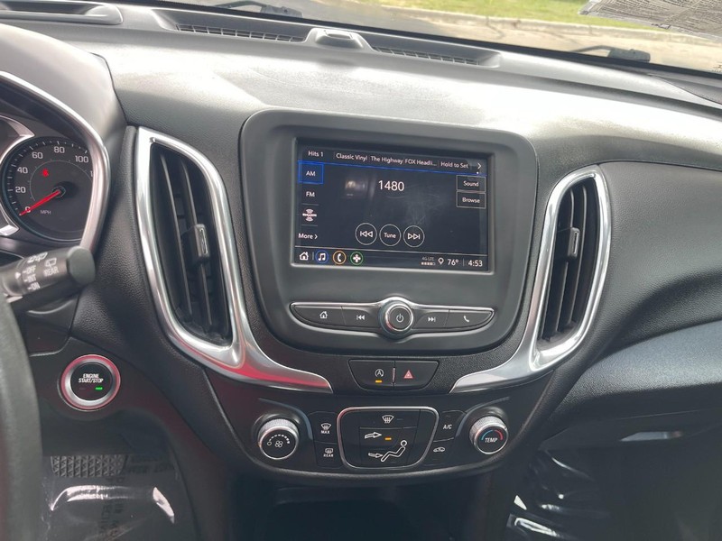 Chevrolet Equinox Vehicle Image 29