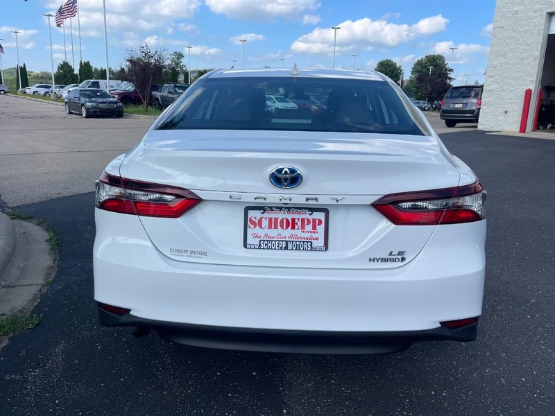 Toyota Camry Vehicle Image 04