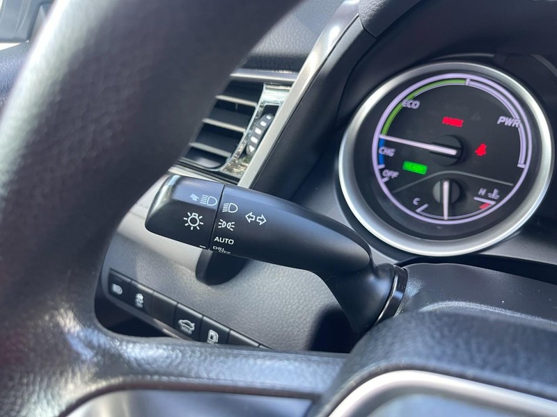 Toyota Camry Vehicle Image 22