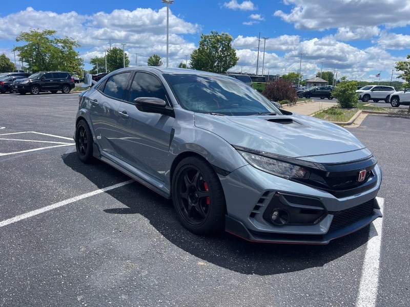 Honda Civic Type R Vehicle Image 02