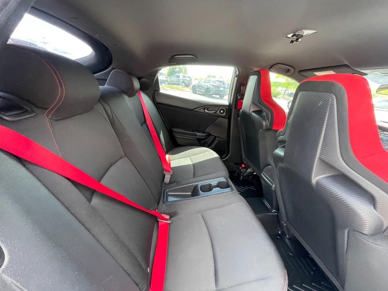 Honda Civic Type R Vehicle Image 11