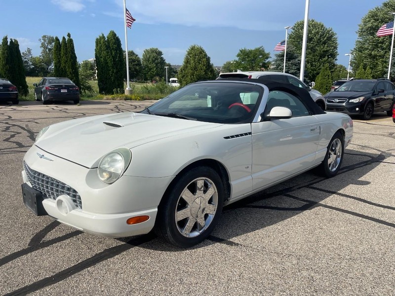 Ford Thunderbird Vehicle Image 02