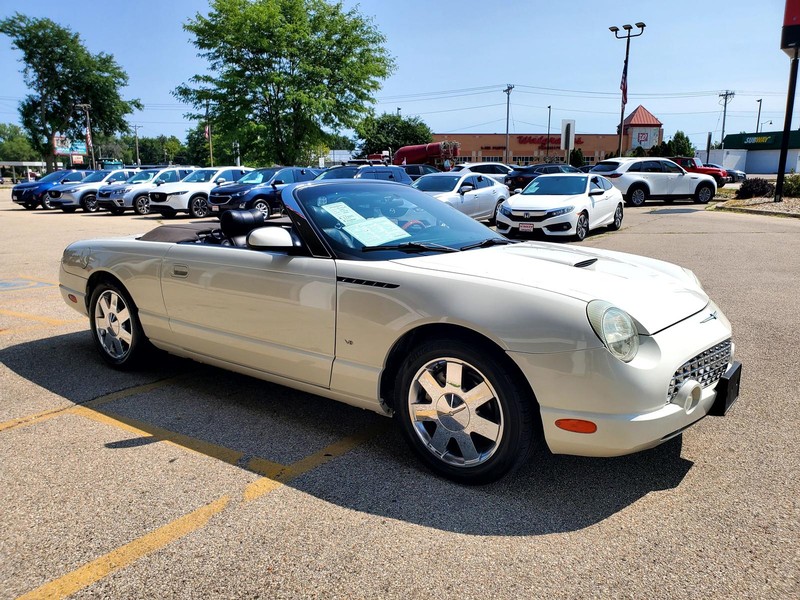 Ford Thunderbird Vehicle Image 16